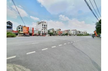 Chỉ có 13 tỷ 130m2, 2 tầng mt: 4m, Quốc Lộ 6, Chúc Sơn, Chương Mỹ, Hà Nội.